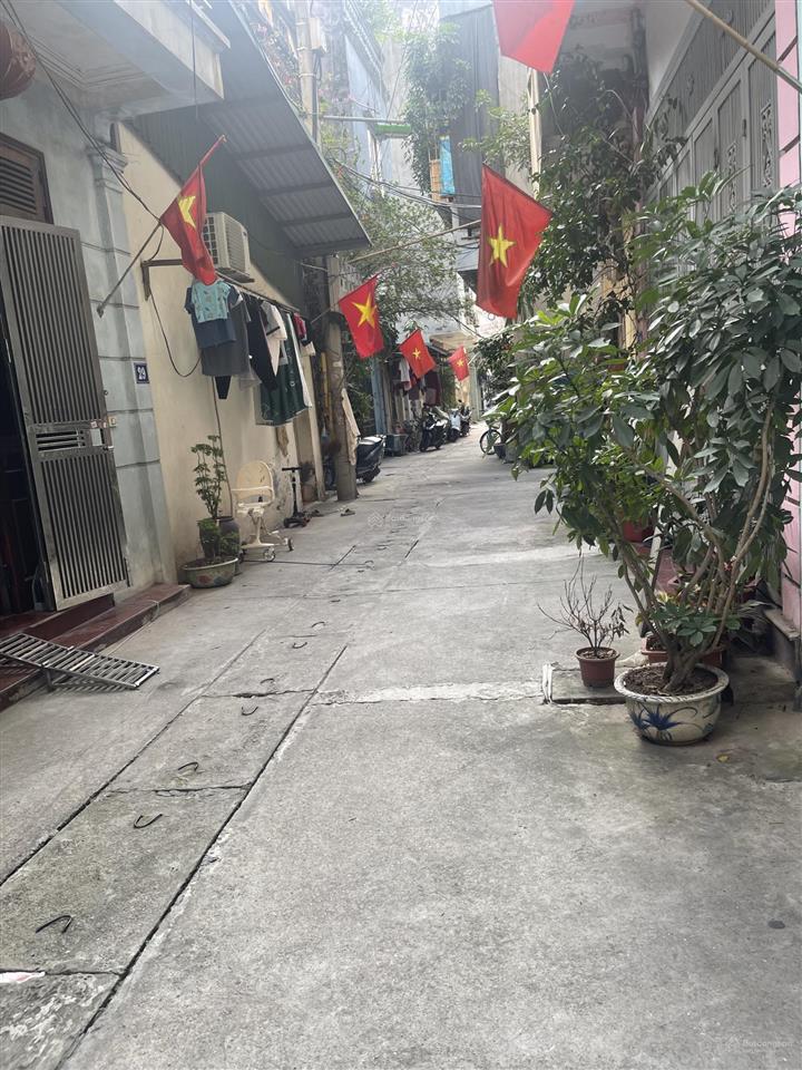 Đất phân lô càu diễn 50m mt 5m