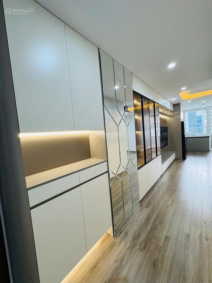 Cần bán căn hộ chung cư b6a khu đô thị nam trung yên, yên hoà, cầu giấy hà nội.