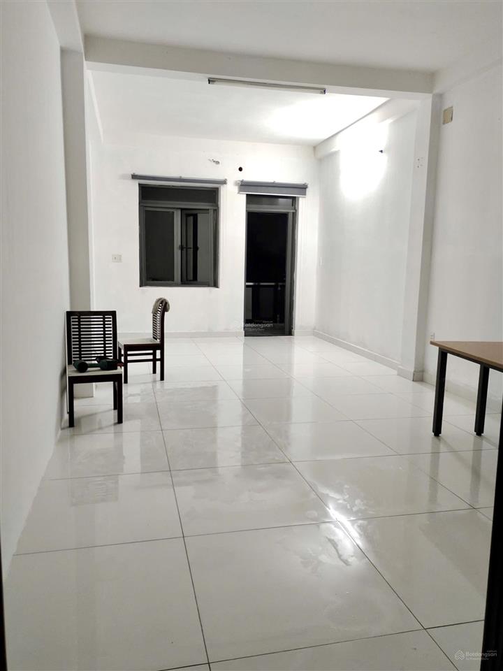 Cần bán nhà 80m2  1 trệt + 2 lầu + tum  kdc phong phú 4  5,5 tỷ  view công viên