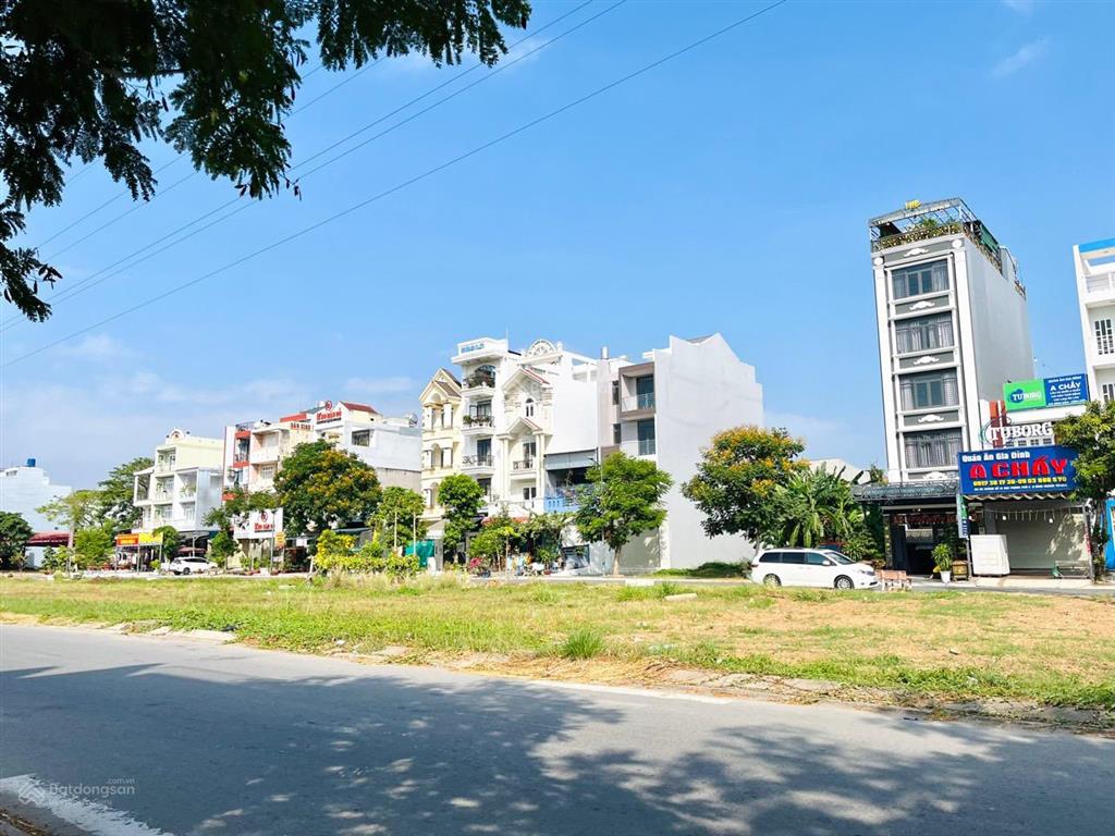 Chỉ 6,8 tỷ sở hữu nền mặt tiền đường rộng 52m tại kdc phong phú 4  sổ hồng riêng