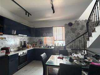 Nhà phố lovera park khang điền 
mt đường 30m, nhà hoàn thiện, thích hợp ở & kinh doanh  9,4 tỷ