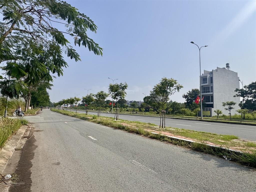 Bán đất mt đường song hành quốc lộ 50, kdc phong phú 4, bình chánh