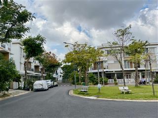 Nhà view công viên  kdc lovera park  khang điền  giá 8,2 tỷ