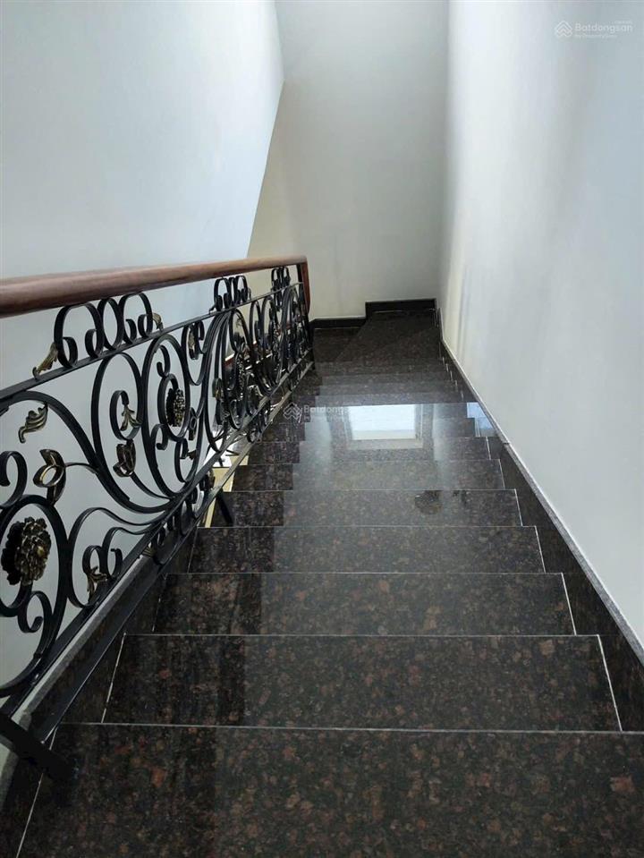 Lovera park nhà phố view công viên | full nội thất | giá 8,2 tỷ