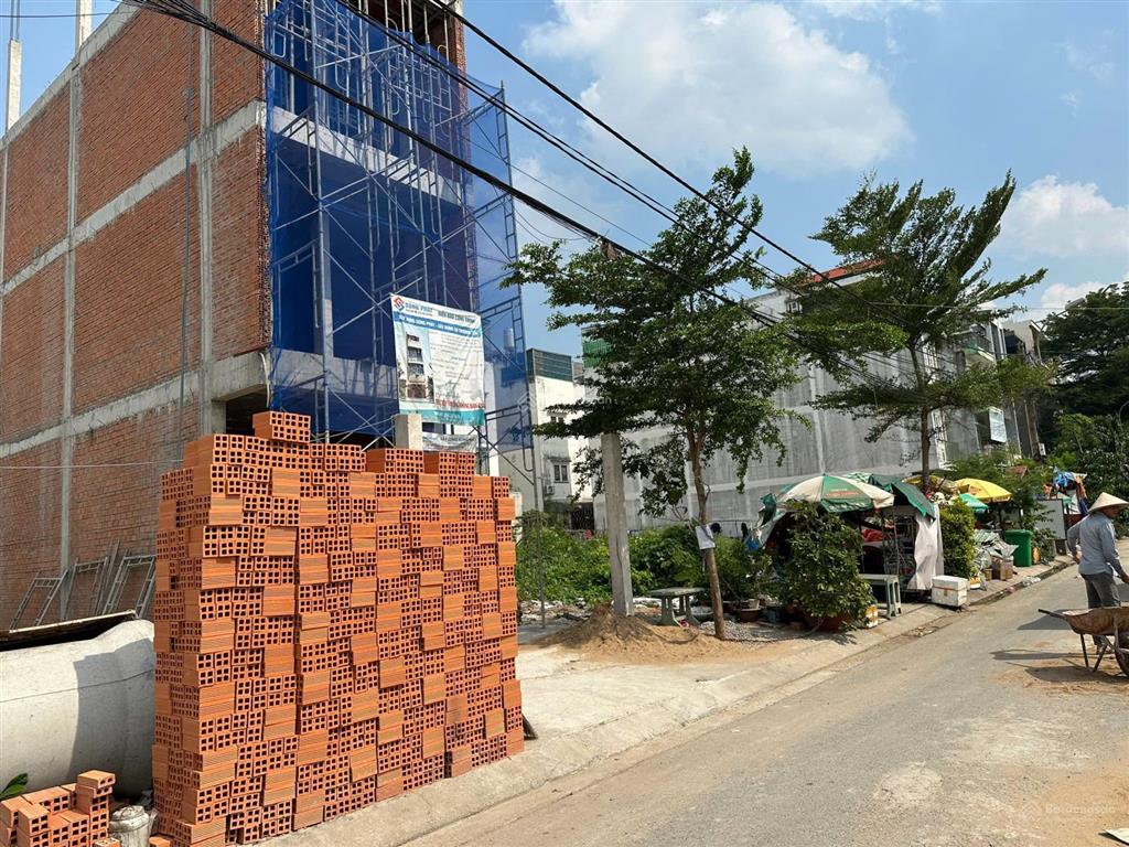 Bán đất thổ cư, sổ hồng riêng  đối diện kdc phú lợi  xây dựng tự do  3 tỷ 755 triệu