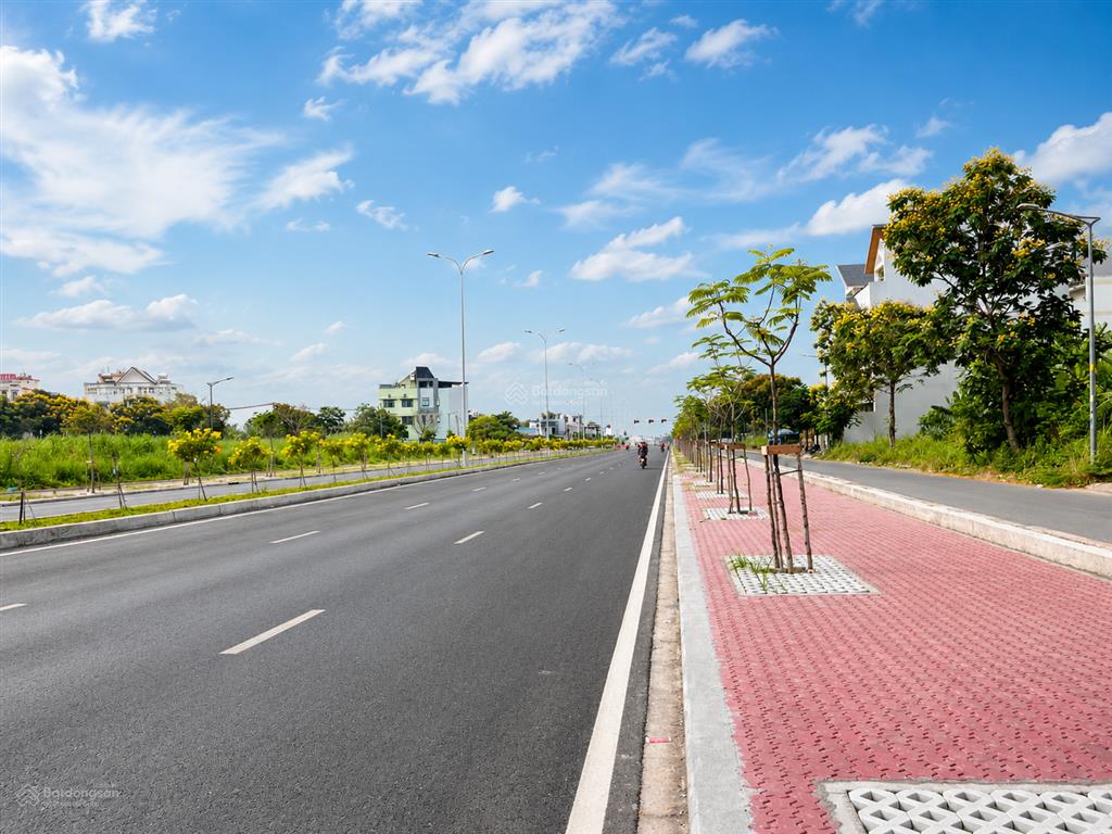 5 tỷ sở hữu ngay đất mặt tiền tại kdc phong phú 4  khang điền, sổ hồng riêng