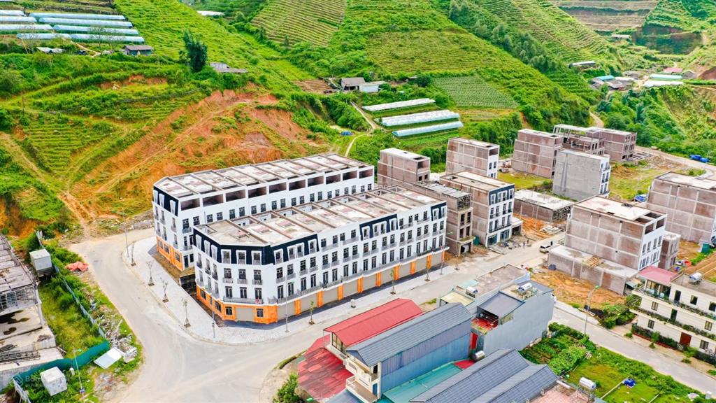 Mở bán 6 lô shophouse  nhà phố trung tâm hành chính mới sapa  sẵn sổ đỏ  hỗ trợ vay ngân hàng