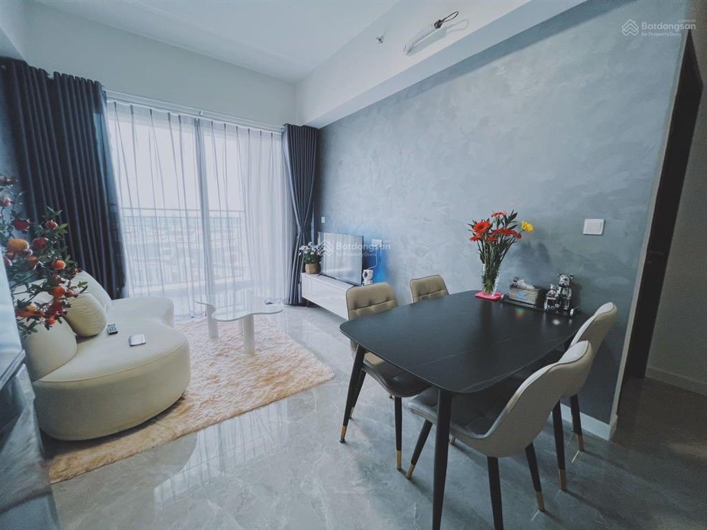 Bán + tặng lại toàn bộ nội thất cao cấp + hđ thuê chính chủ bán căn hộ 1pn tại swan bay
