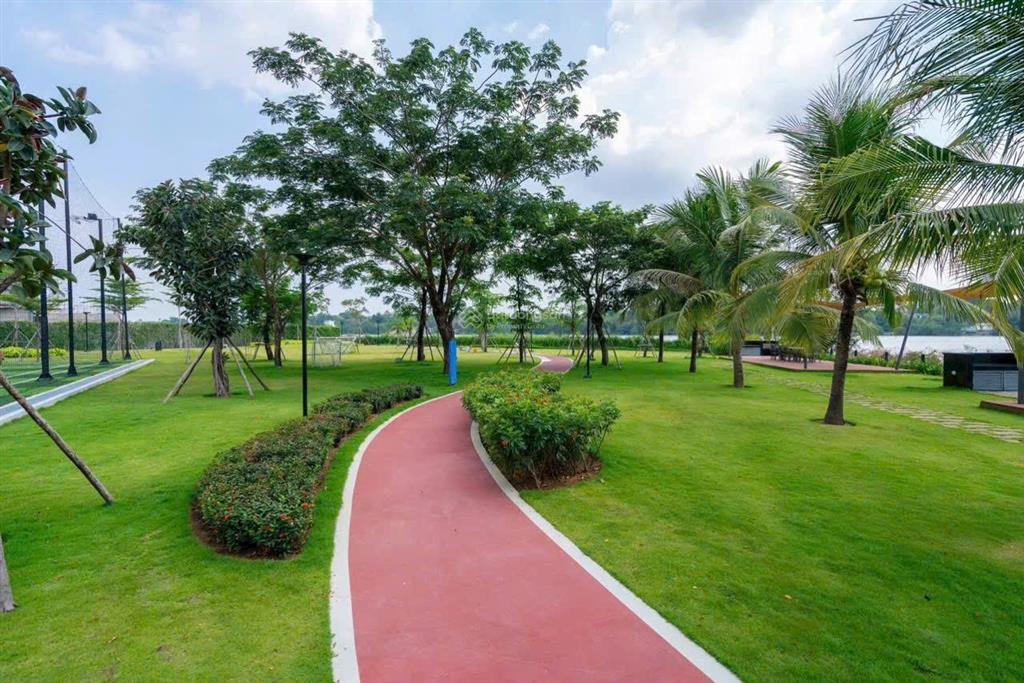 Hot bán căn nhà phố vị trí đẹp gần clubhouse  giá hời dự án  chỉ một căn hiếm có