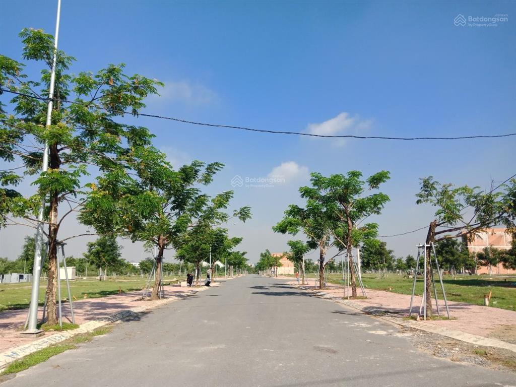 Chính chủ gửi bán lô đất đường trường lưu 90m2 (5x18m) singa city