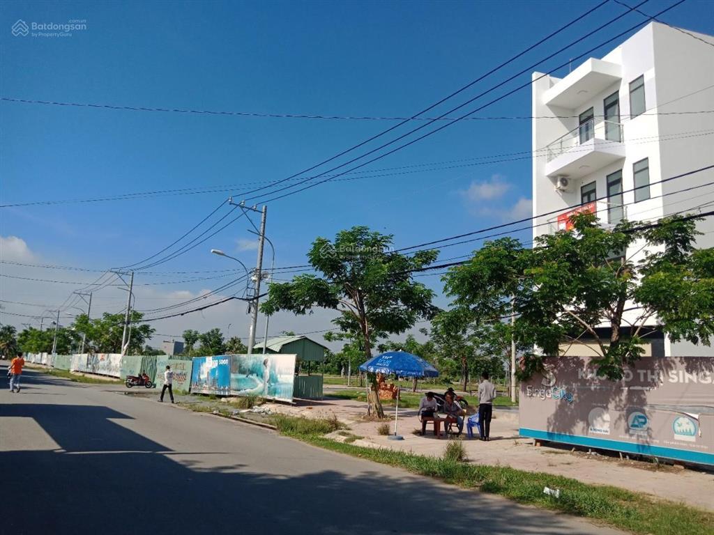 Chính chủ gửi bán lô đất đường trường lưu 90m2 (5x18m) singa city
