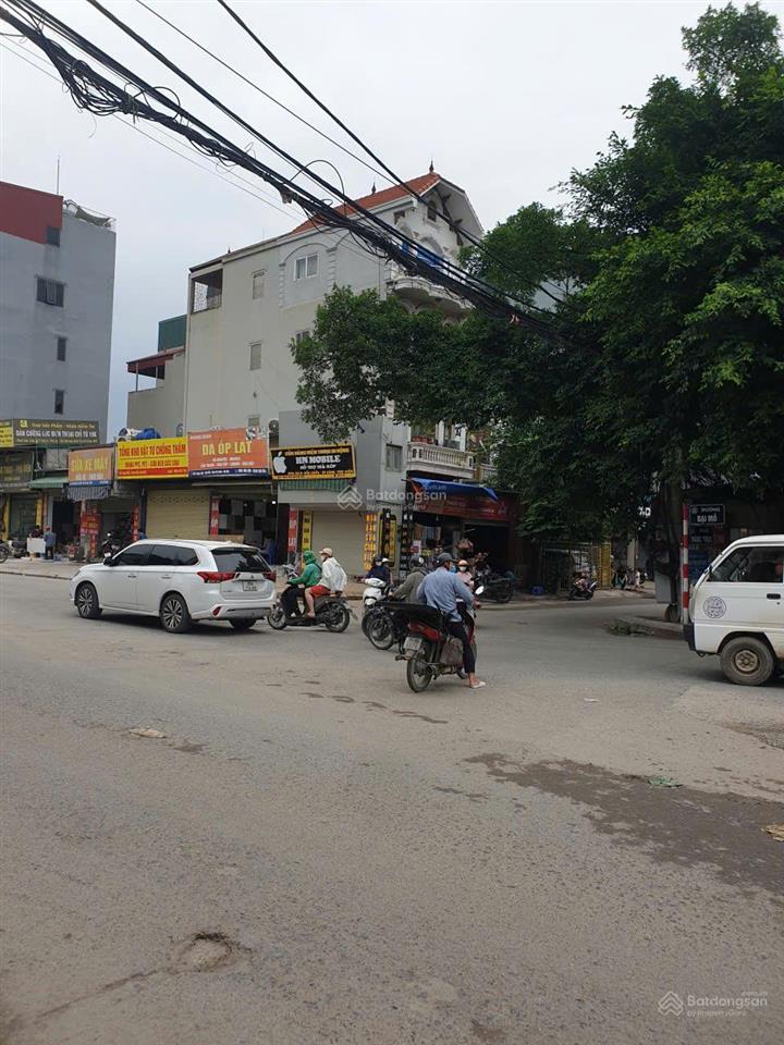 Chín chủ bán gấp nhà 5 tầng ngõ 63 đại mỗ ô tô vào nhà 9,9 tỷ.  0981 627 ***