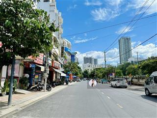 Bán nhà mặt tiền đường đinh tiên hoàng, lộc thọ, nha trang, gần ngã 7, gần biển. ngang 8m dài 14,4m