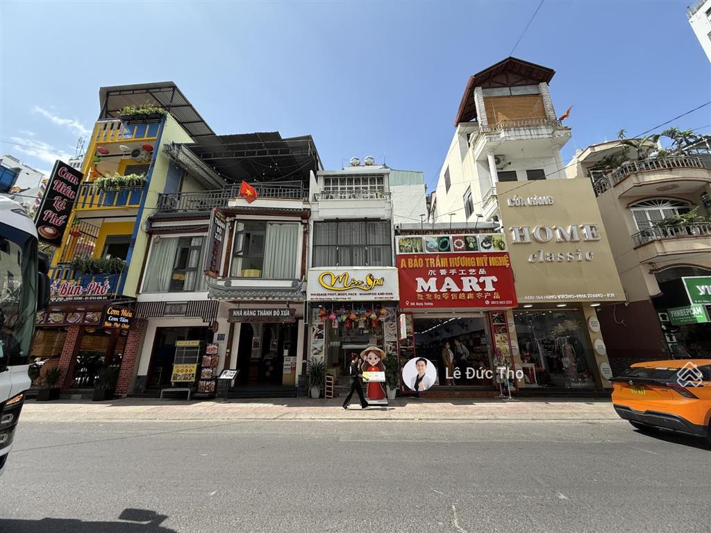 Nhà phố mặt tiền hùng vương ngang 7m dài 11m cực hiếm. giá 33,5 tỷ