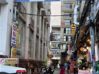 Cho thuê nhà 5 tầng hẻm 98 trần phú khách du lịch đông đúc thích hợp kinh doanh