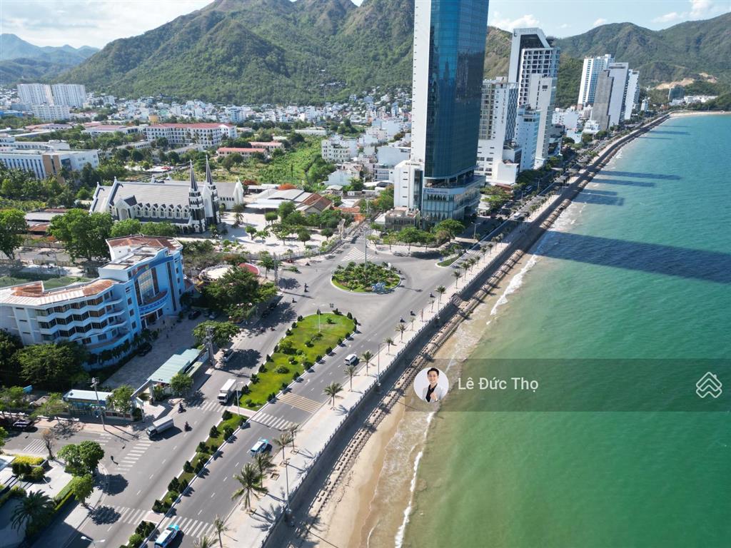 Bán đất đường bắc sơn rộng 500m2 ngang 20m lô góc, ra biển 500m. giá 55 tỷ. sổ hồng đất ở