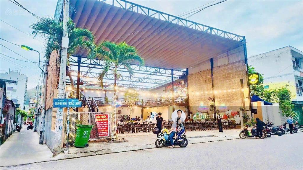 Bán đất đường bắc sơn rộng 500m2 ngang 20m lô góc, ra biển 500m. giá 55 tỷ. sổ hồng đất ở