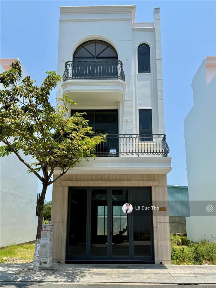 Nhà phố vcn phước long 2 nha trang, cách biển 7 phút, giá gốc, 95m2 ngang 5m 4 tầng. sổ hồng riêng