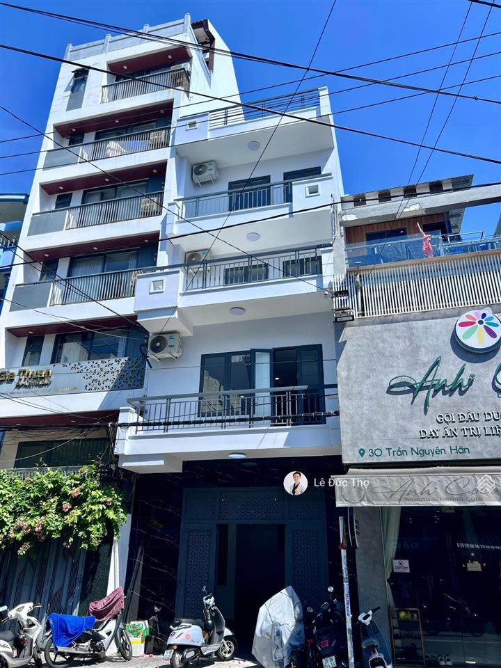 Bán nhà đẹp 4 tầng có thang máy khu bàn cờ gần chợ xóm mới, trung tâm nha trang. giá tốt