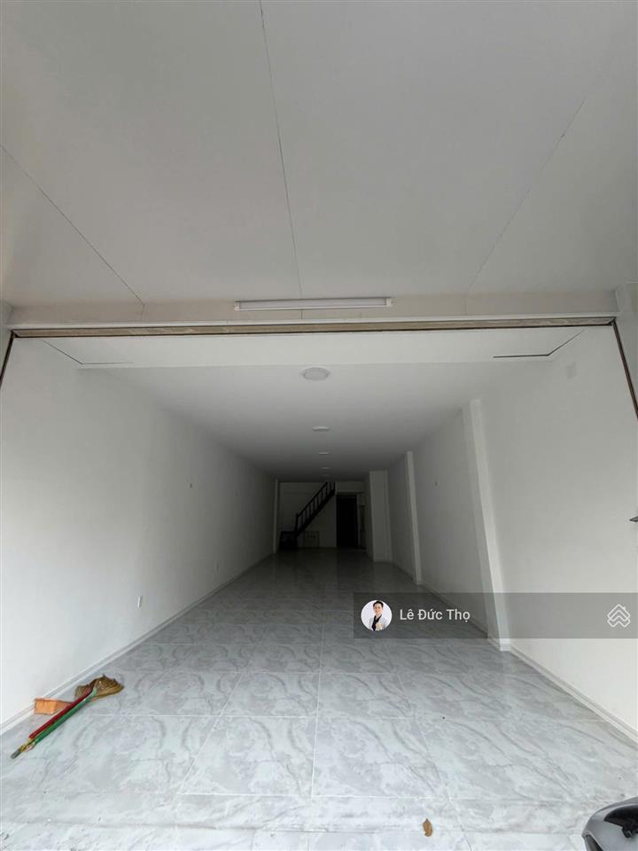 Bán nhà mặt tiền đường nguyễn thị minh khai ngang 5m diện tích 117m2 giá chỉ 180tr/m2