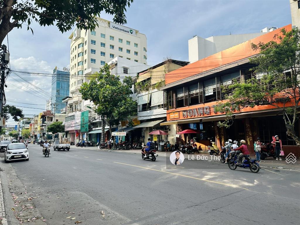 Cho thuê mặt bằng mặt tiền quang trung, trung tâm nha trang. ngang 6,4m. nhà mới vô kinh doanh ngay
