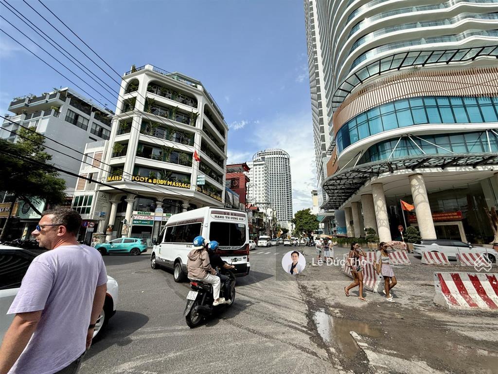 Căn góc 2 mặt tiền nguyễn thị minh khai  nha trang. diện tích 106m2 ôm góc 19m. giá 69 tỷ