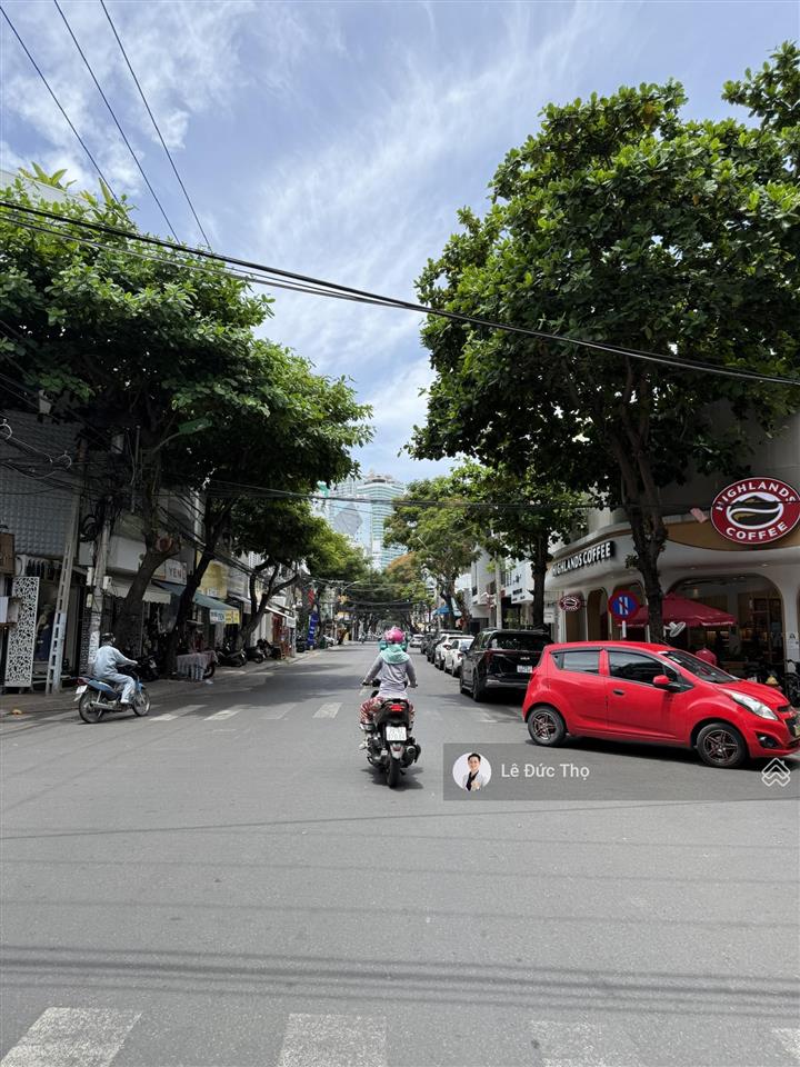 Nhà phố mặt tiền hồng bàng  khu bàn cờ nha trang, ngang 6m. giá chỉ 7,5 tỷ