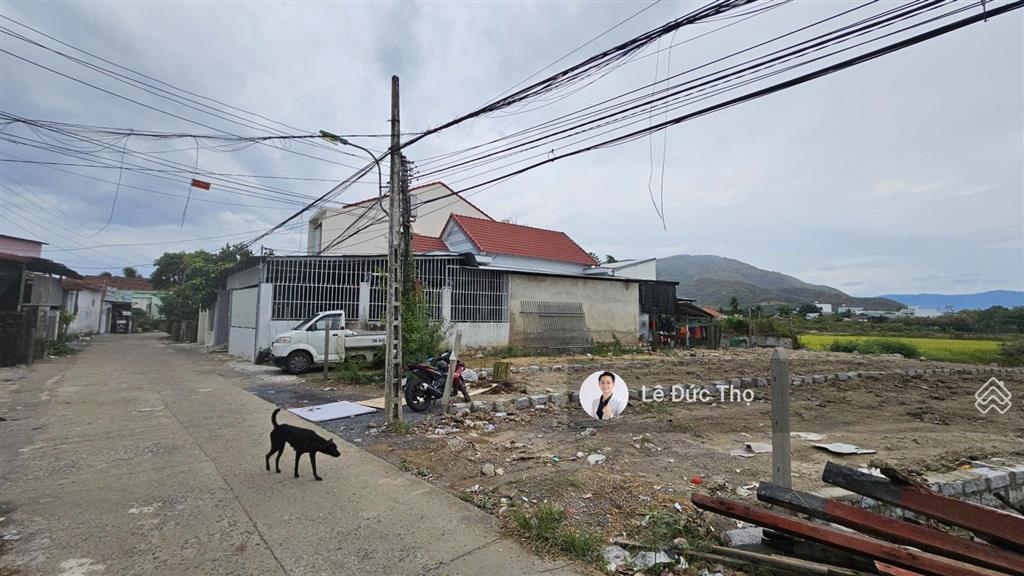 Bán đất phường tây nha trang, đường ô tô gần 23/10, giá tốt, full thổ, sổ hồng riêng, chỉ 26tr/m2