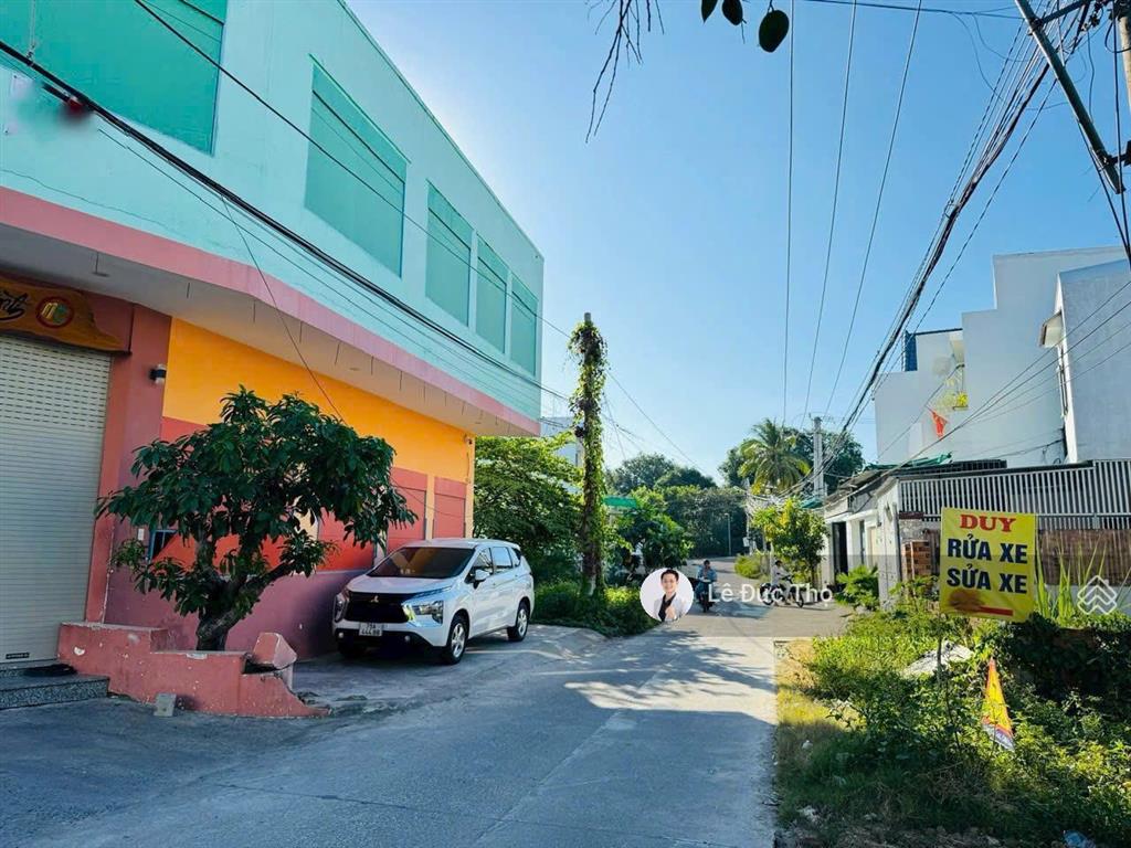 Bán đất phường tây nha trang, đường ô tô gần 23/10, giá tốt, full thổ, sổ hồng riêng, chỉ 26tr/m2