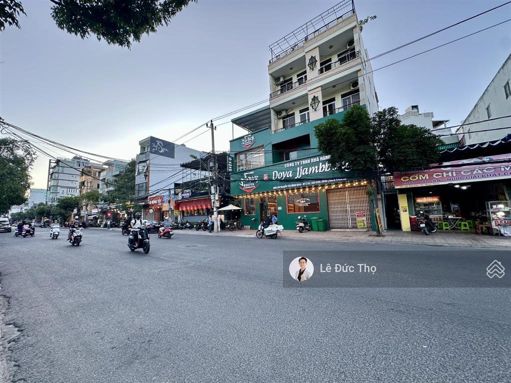 Bán nhà 4 tầng mặt tiền nguyễn thị minh khai, gần biển, giá 18 tỷ