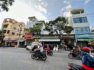 Bán nhà 4 tầng mặt tiền nguyễn thị minh khai, gần biển, giá 18 tỷ