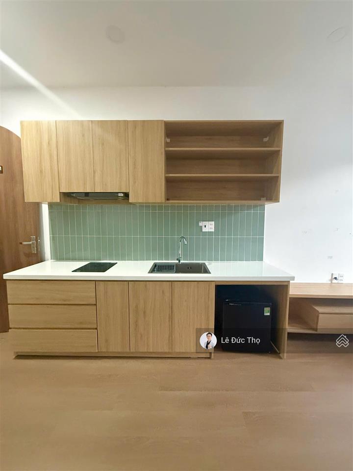 Bán nhà đẹp 4 tầng có 7 căn hộ mặt tiền nguyễn tất thành, gần dự án sun, gần cầu bình tân. giá tốt