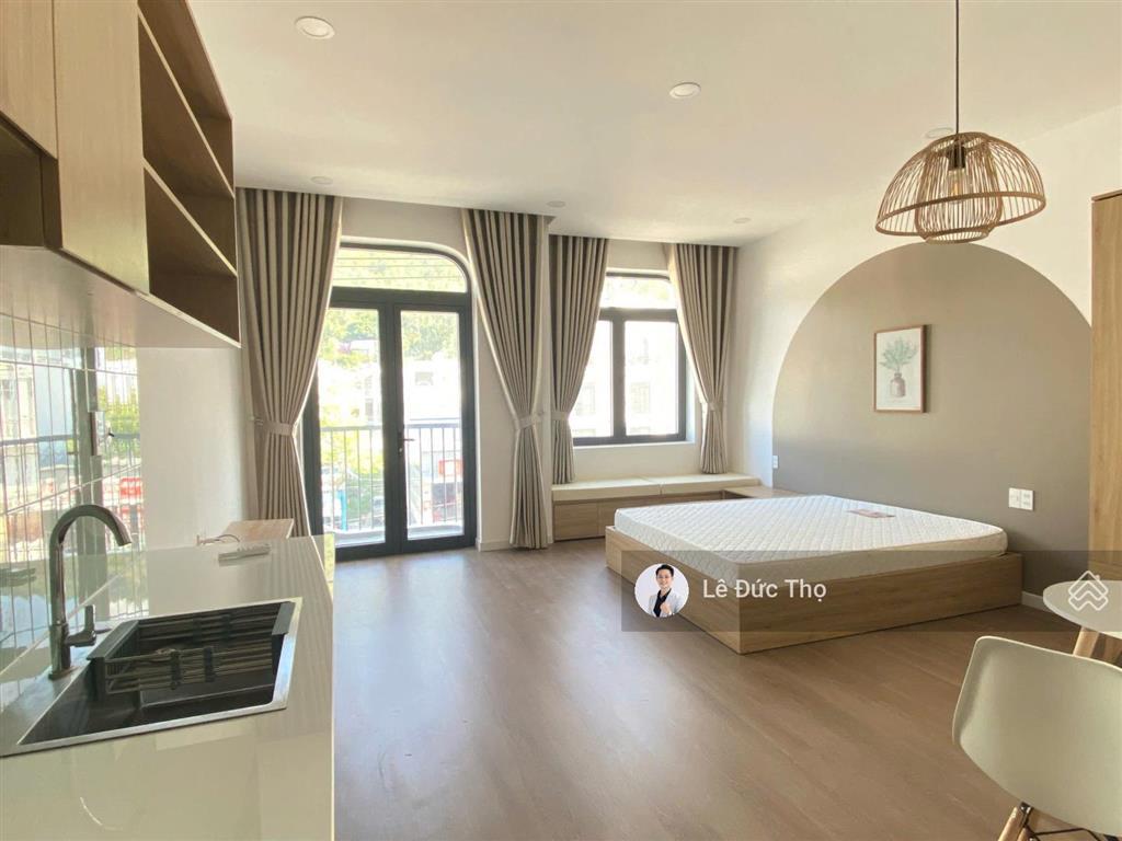 Bán nhà đẹp 4 tầng có 7 căn hộ mặt tiền nguyễn tất thành, gần dự án sun, gần cầu bình tân. giá tốt
