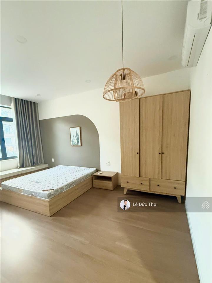 Bán nhà đẹp 4 tầng có 7 căn hộ mặt tiền nguyễn tất thành, gần dự án sun, gần cầu bình tân. giá tốt