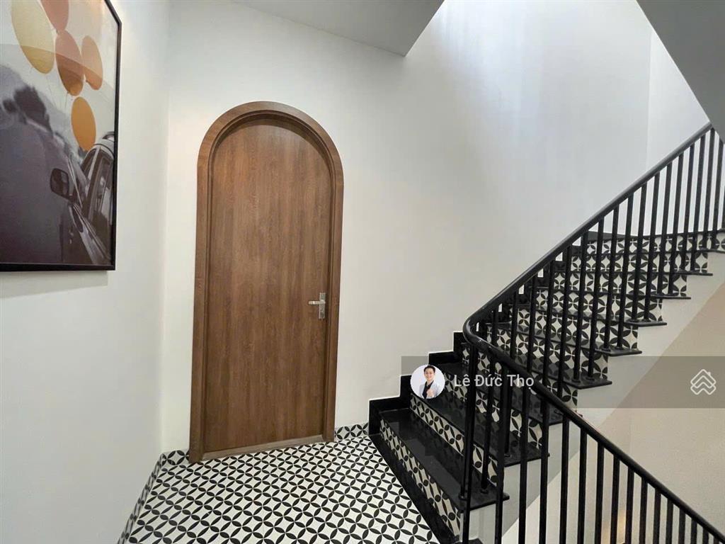 Bán nhà đẹp 4 tầng có 7 căn hộ mặt tiền nguyễn tất thành, gần dự án sun, gần cầu bình tân. giá tốt