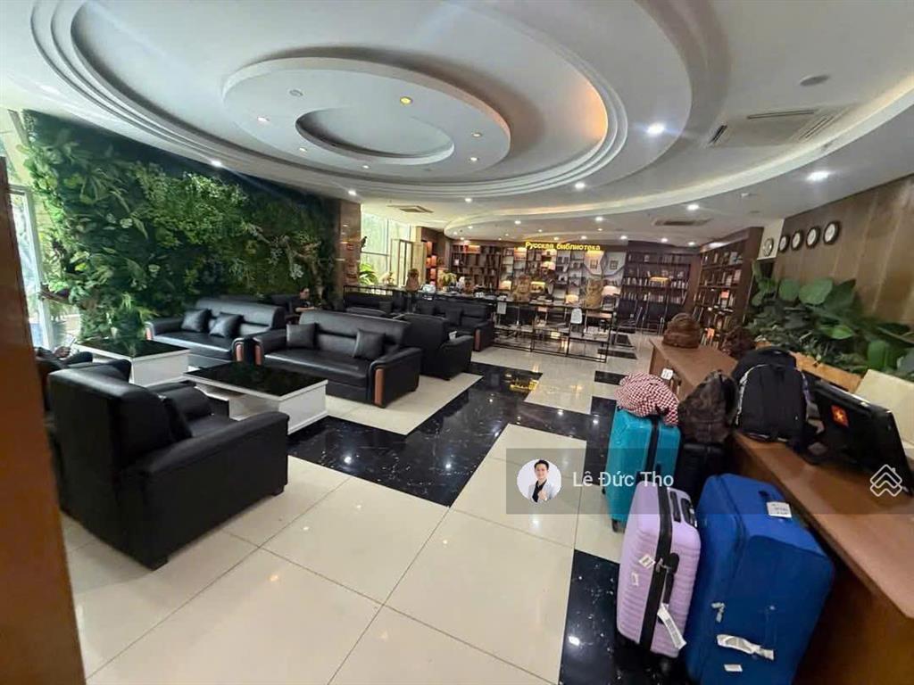 Cho thuê sảnh khách sạn hùng vương, khu phố tây nha trang, ngang 10m dài 15m