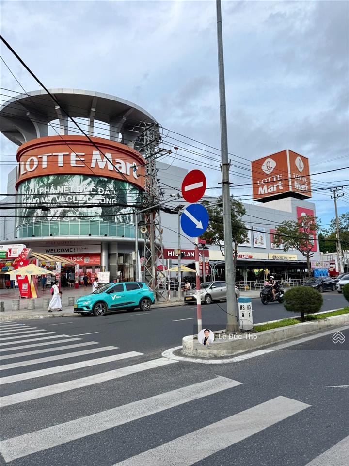 Bán toà nhà đường 23/10 gần lotte mark. diện tích 520m² ngang 25m cực đẹp và hiếm.