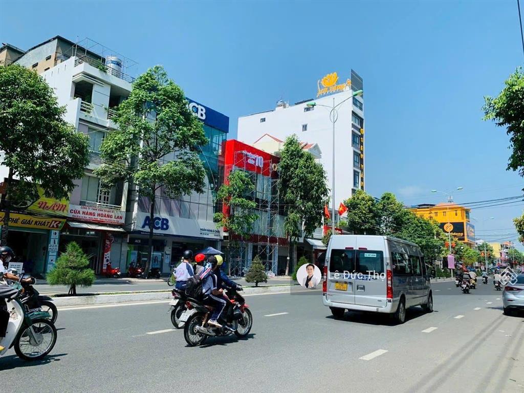 Bán nhà đường 23/10 gần lotte mark. diện tích 220m² ngang 10,5m cực đẹp và hiếm.