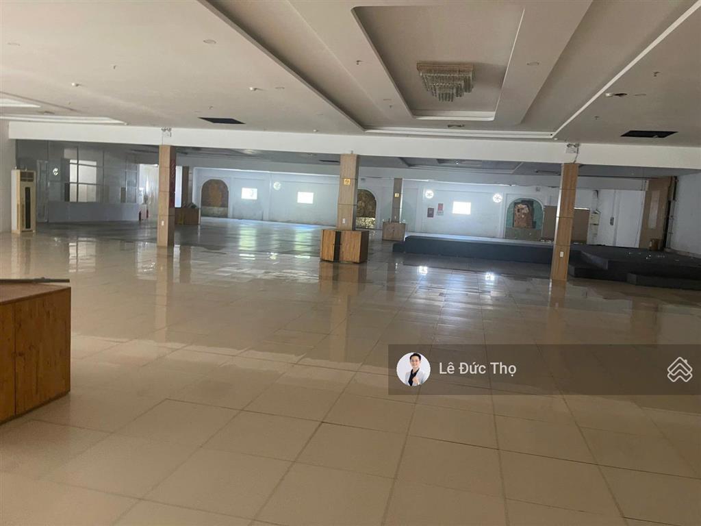 Cho thuê mặt bằng rộng 1500m² đường nguyễn thị minh khai  trung tâm nha trang