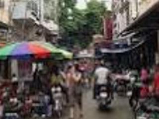 Cho thuê quầy số 8 chợ an dương. làm nail, sửa móng tay móng chân rất đắt hàng 0705 596 ***