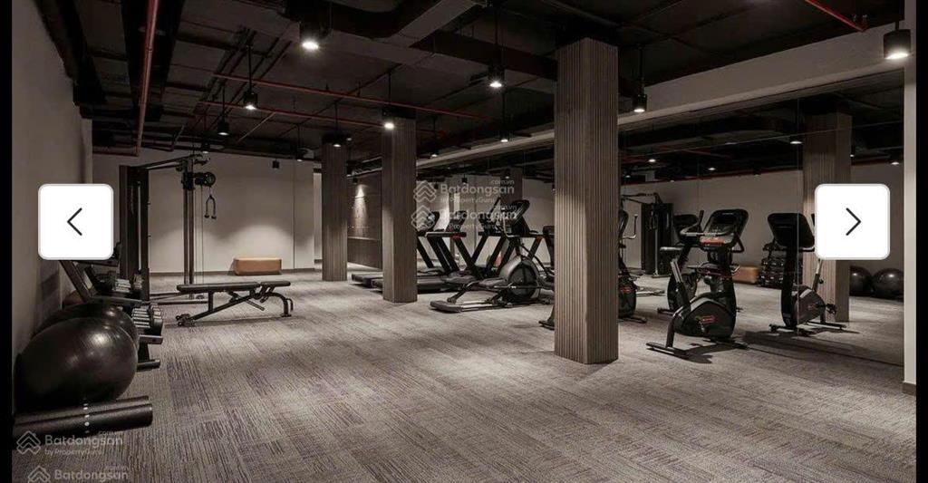 Siêu phẩm khách sạn lý tự trọng q1  20x20m  91 phòng  giá 1500 tỷ!