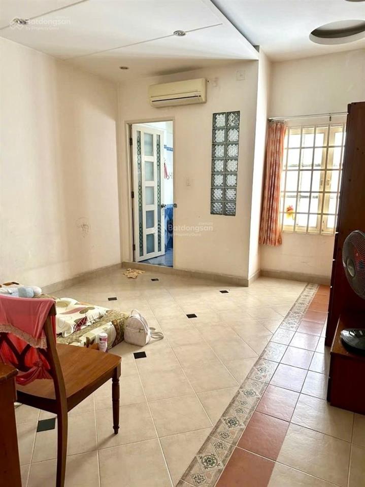 Bán nhà mt chợ lớn q6  vỉa hè 3m  kinh doanh đa ngành  giá 17.5 tỷ!