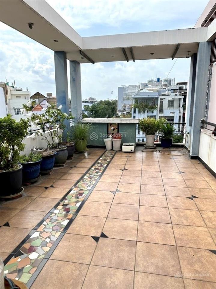 Bán nhà mt chợ lớn q6  vỉa hè 3m  kinh doanh đa ngành  giá 17.5 tỷ!