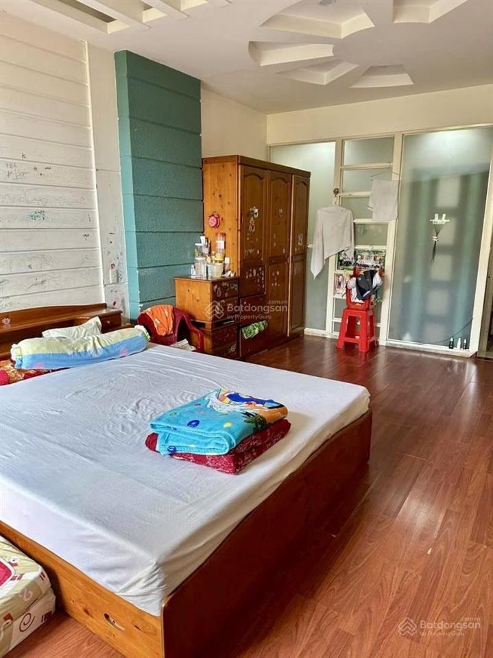 Bán nhà mt chợ lớn q6  vỉa hè 3m  kinh doanh đa ngành  giá 17.5 tỷ!