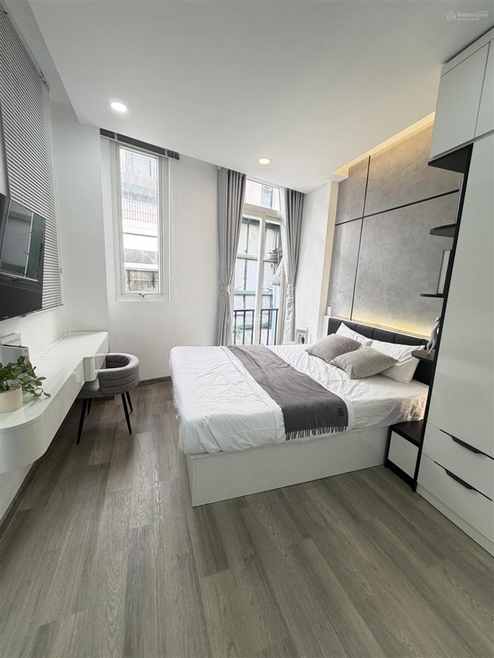 Bán nhà đ/c đường nguyễn văn trỗi, phú nhuận.
dt 3,3mx 7m  cn 20,1m2  100m2 sử dụng