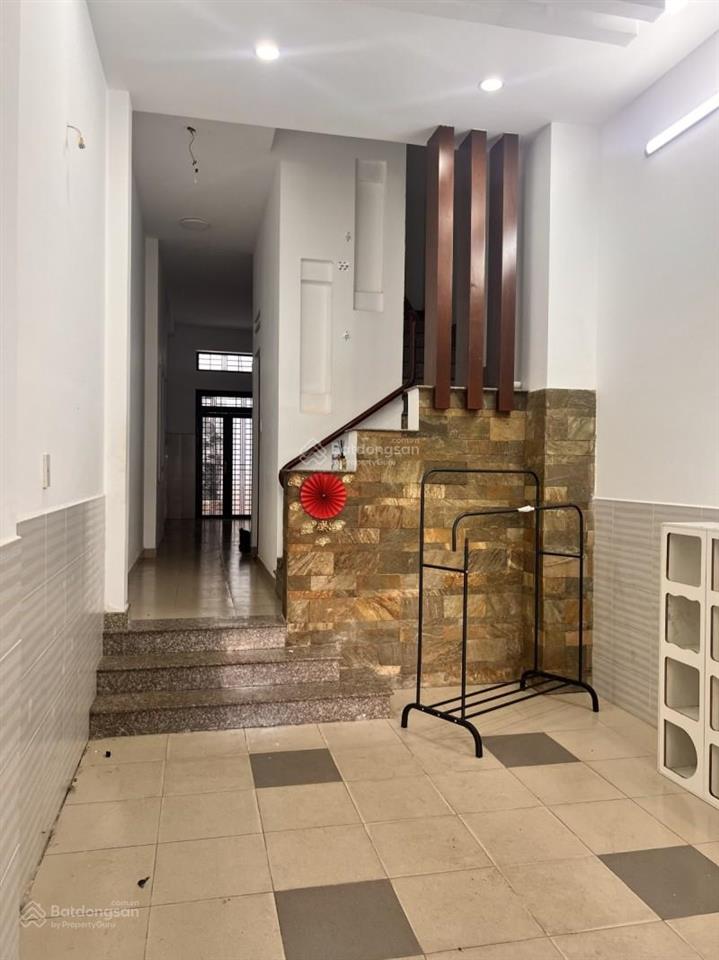 Bán nhà quận 10  4 tầng btct gần bắc hải   đường nguyễn giản thanh  phường 15