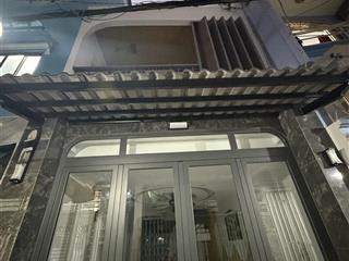 Bán nhà lê hồng phong q5  nhà mới đẹp  có phòng ngủ trệt  chỉ 7.68 t ỷ kết cấu 2 tầng