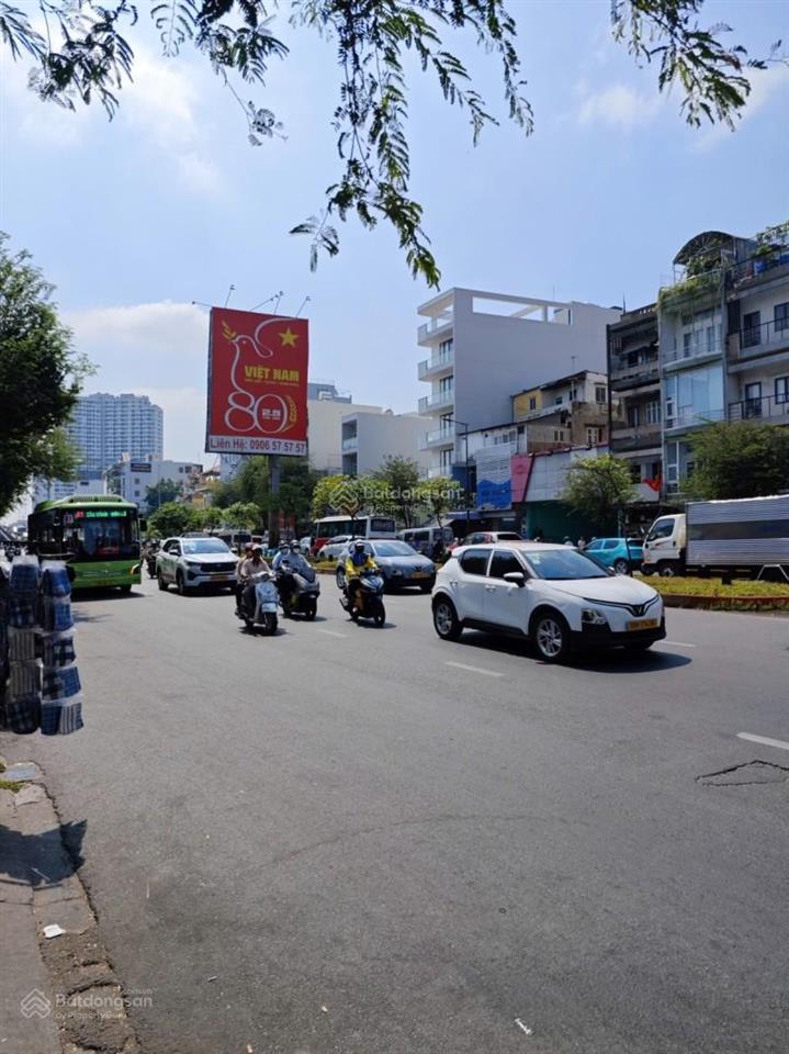 Chủ 1 đời bán nhà mặt tiền hồng bàng q11  70m2  không lộ giới  vị trí kinh doanh sầm uất