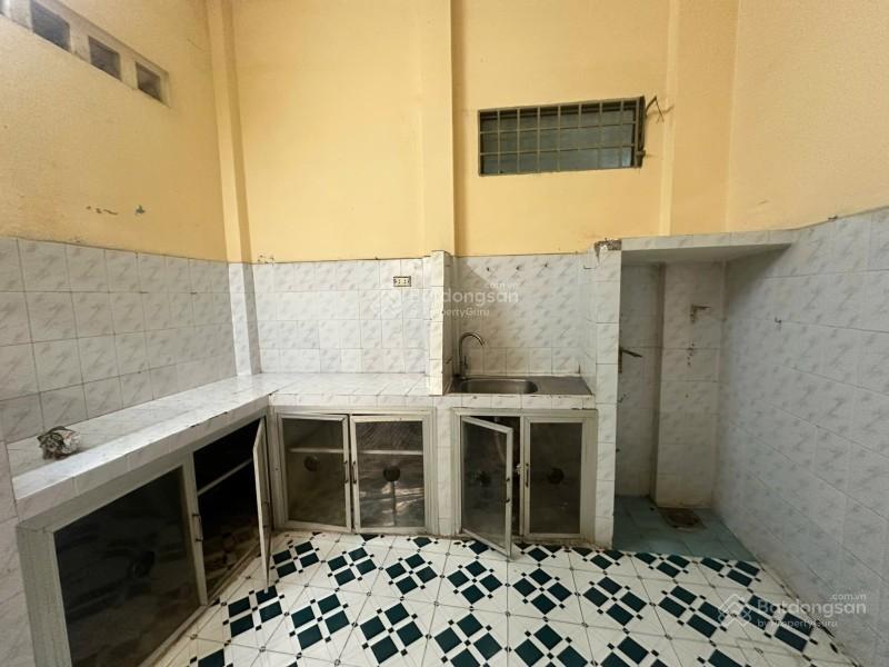 Bán nhà q5  hxh trần phú  65m2 nở hậu  giảm 600tr còn 7.8 tỷ  nở hậu 4,6m x 14,9m