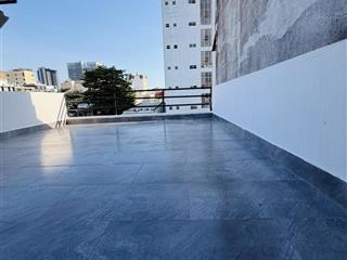 Quận 3  hẻm 1 xẹt võ văn tần  27m2 (3.3 x 8  nở hậu) 3 tầng + sân thượng